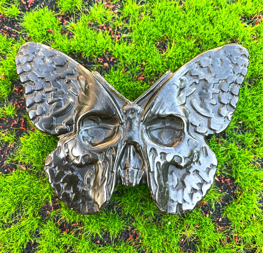 Obsidian Skull Moth Carving image 1