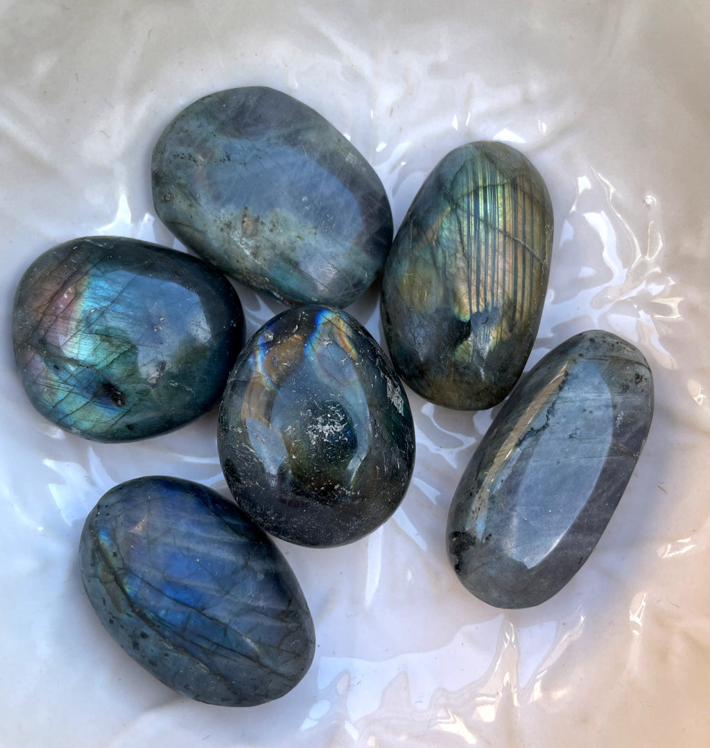 Labradorite Tumble (Large) image 0