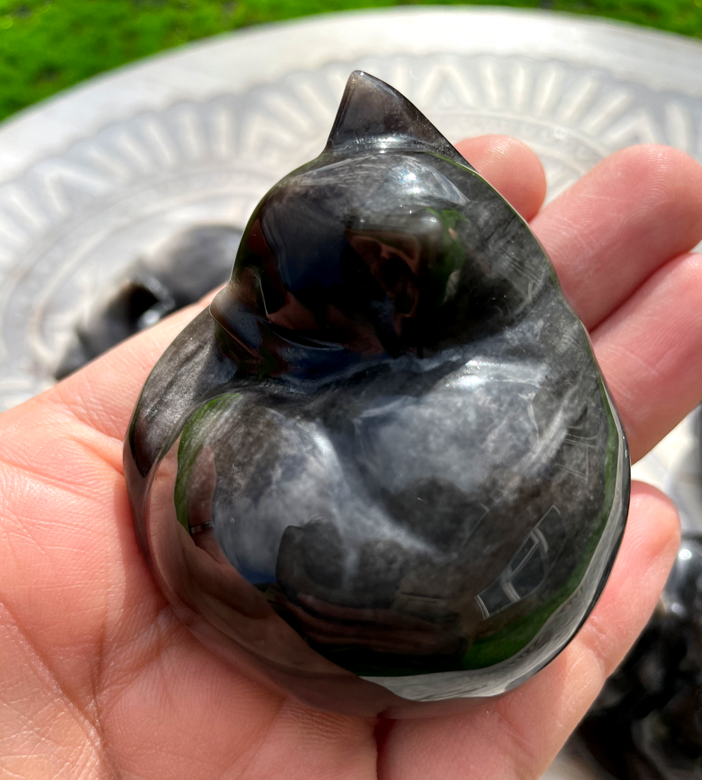 Silver Sheen Obsidian Sleeping Cat image 3