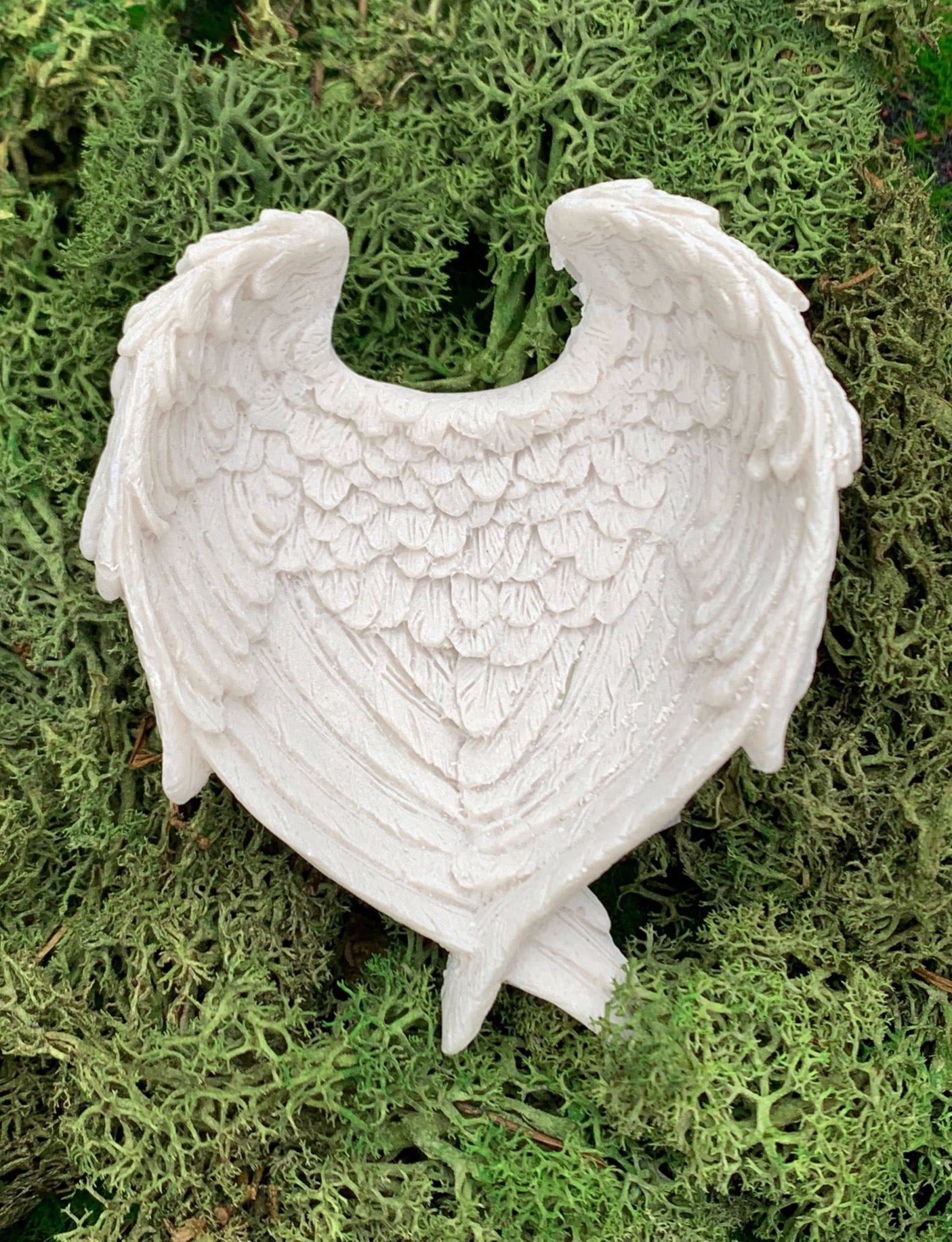 Angel Wing Dish - Small image 0