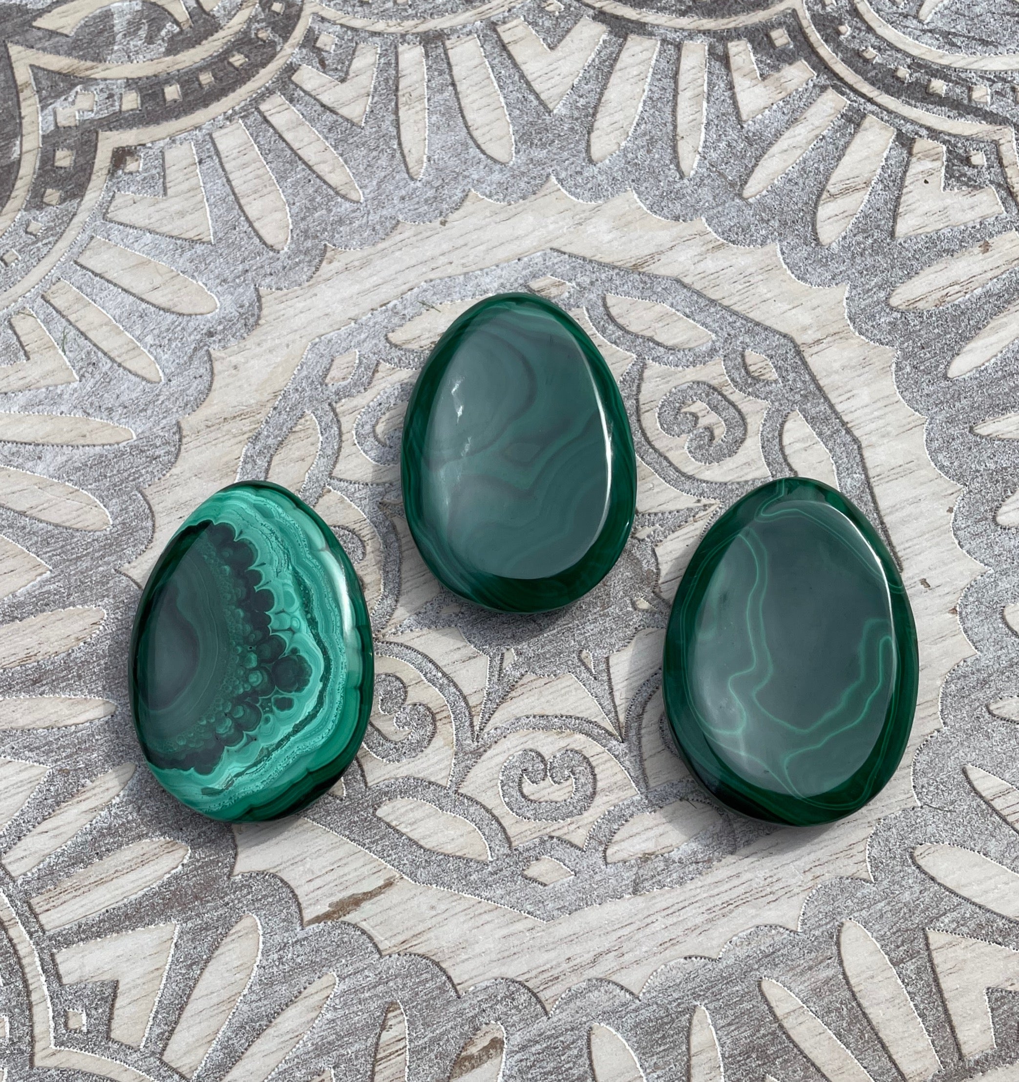 Malachite Thumbstone image 0