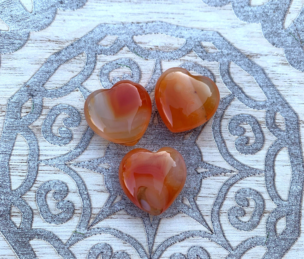 Carnelian Puff Heart Carving image 1