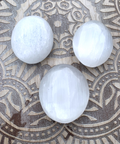 Selenite Palmstone image 0